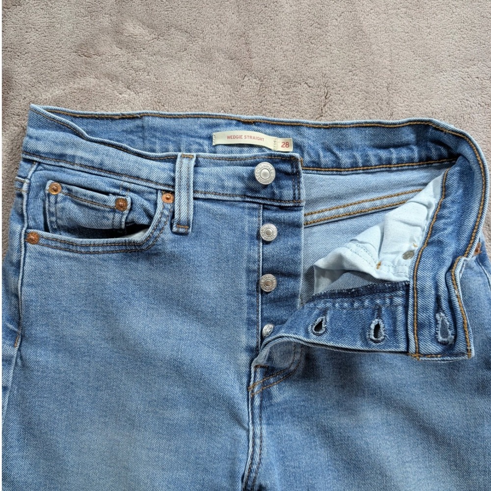 Levi's Wedgie Straight Jeans Womens 28 Blue High Rise Medium Wash Denim - Picture 8 of 11
